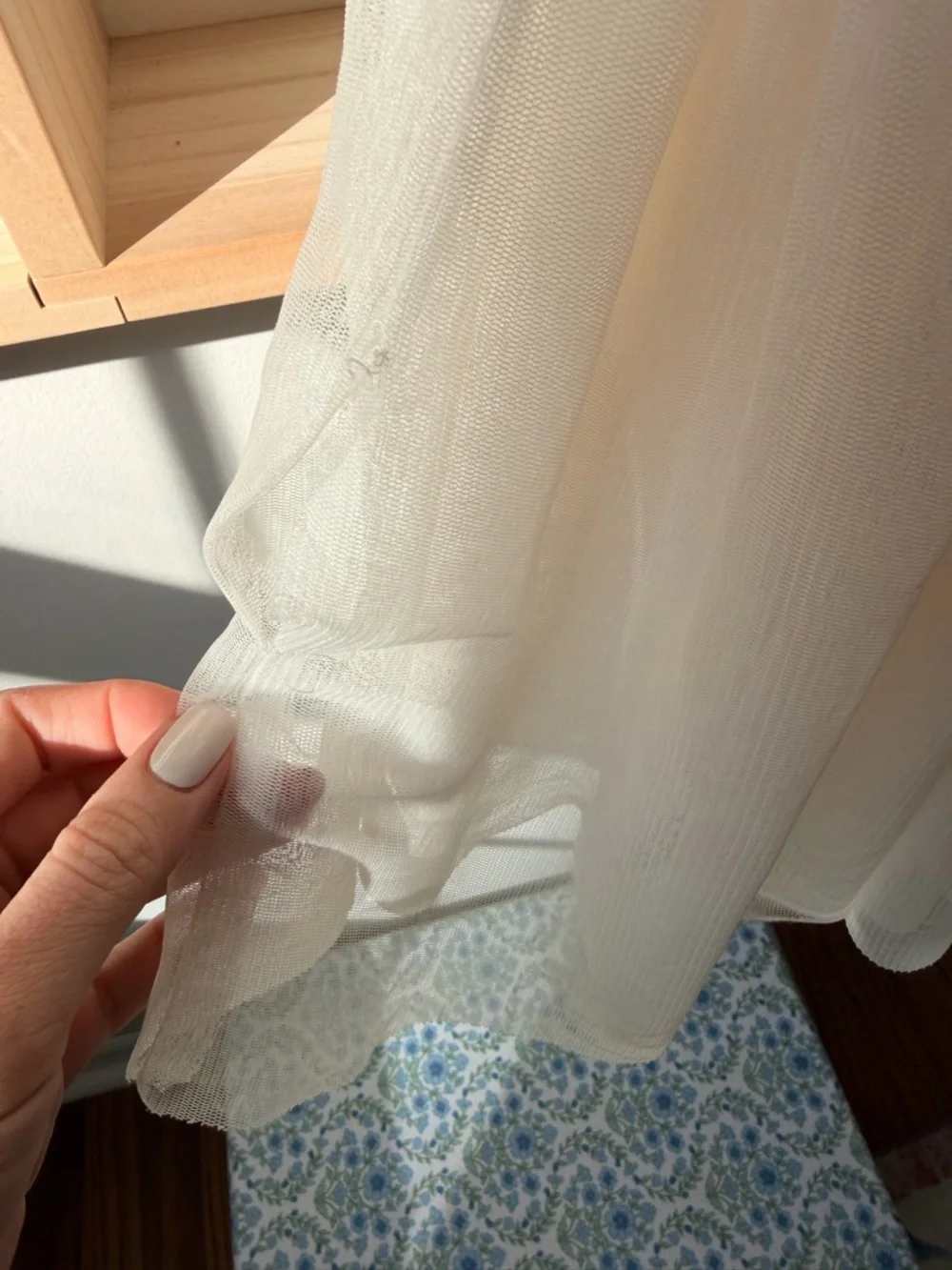 Old Navy Cream Ribbed Top - Picture 3 of 4